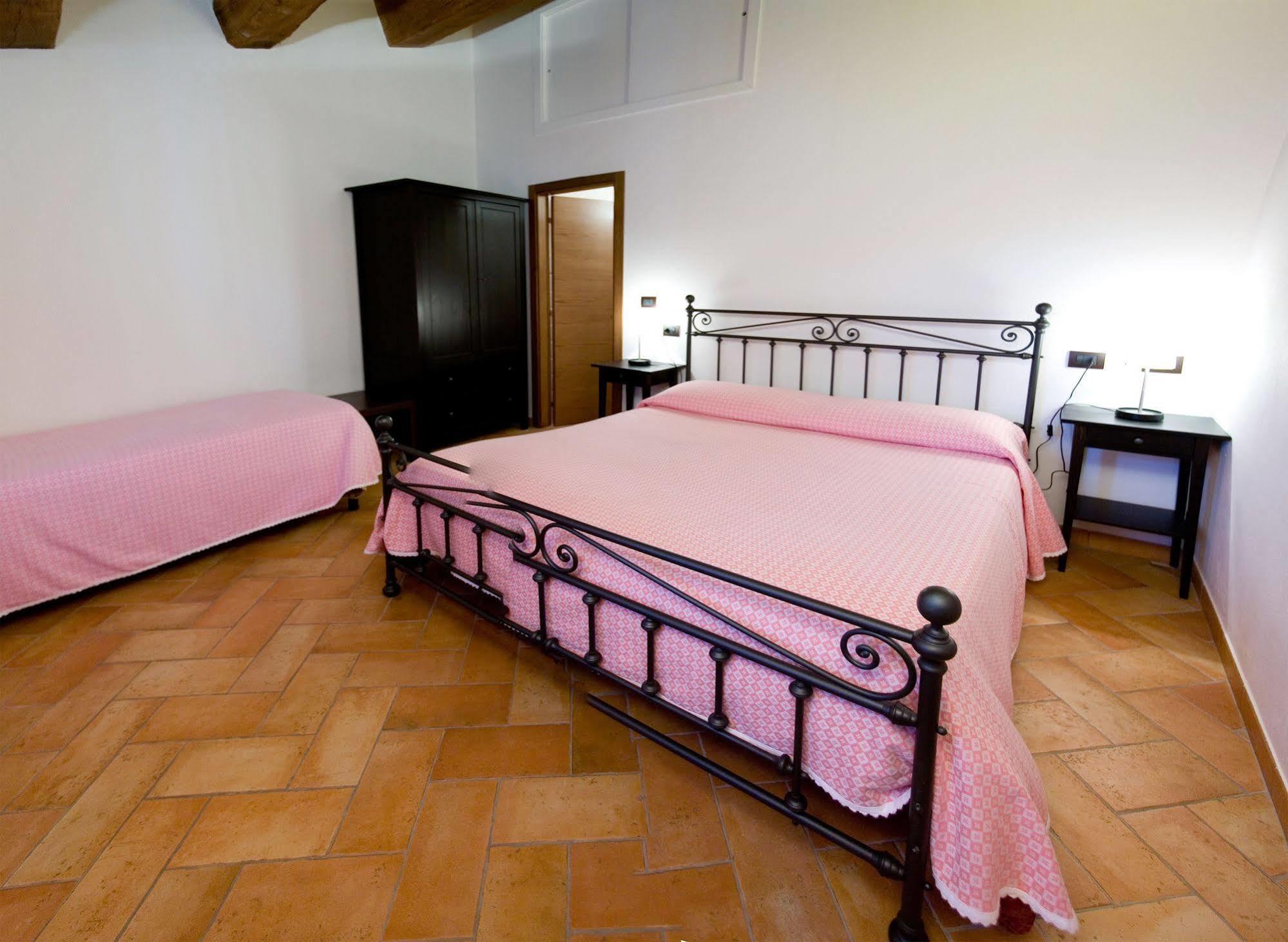 Villa Martina Fermignano Екстериор снимка